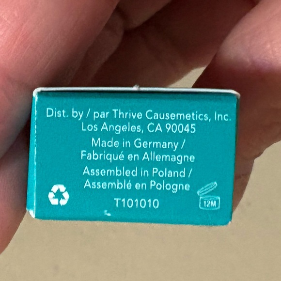 Thrive Causemetics Lip Crayon - Ruth peach taupe Brand New Never Used. - Picture 11 of 15